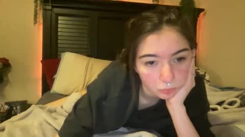 luvrxstarx online show from November 30, 12:29 am