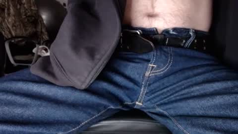 Snapshot of luvshonitoff chatting on February 23, 2:29 am Jim Bo online show from February 23, 2:29 am