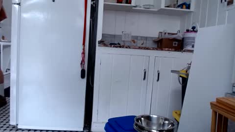 Snapshot of luvshonitoff chatting on September 18, 8:13 pm Jim Bo online show from September 18, 8:13 pm