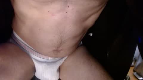 Snapshot of luvshonitoff chatting on December 7, 7:54 am Jim Bo online show from December 7, 7:54 am