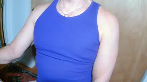 Snapshot of luvzjerkingoff chatting on February 17, 1:00 pm luvzjerkingoff online show from February 17, 1:00 pm