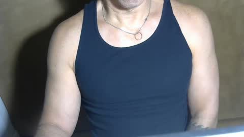 Snapshot of luvzjerkingoff chatting on February 24, 2:48 pm luvzjerkingoff online show from February 24, 2:48 pm