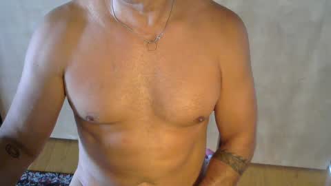 Snapshot of luvzjerkingoff chatting on September 17, 8:45 pm luvzjerkingoff online show from September 17, 8:45 pm