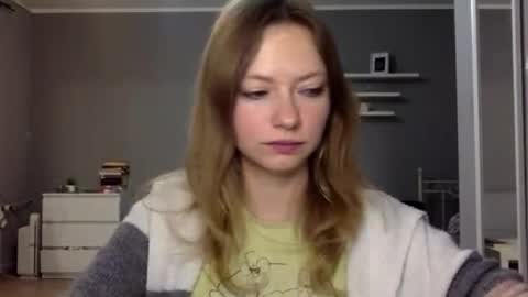 Millie online show from November 27, 10:28 pm