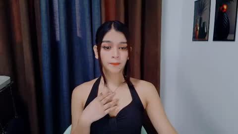 queen lux online show from July 20, 11:39 pm