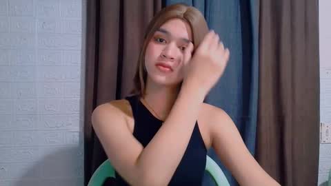 queen lux online show from February 4, 9:19 pm