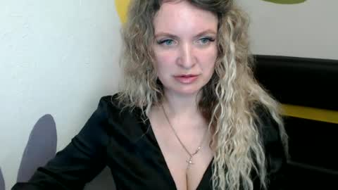 Donna online show from June 12, 6:56 am