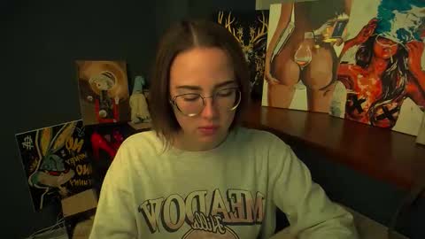 Katie online show from April 9, 12:33 pm