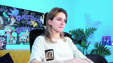 Ray online show from February 17, 6:06 pm