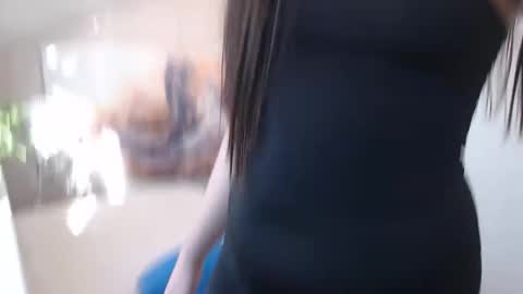 Laura online show from February 21, 5:43 am