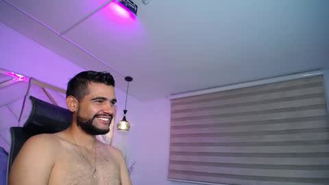 Lesly And Arnold online show from September 15, 3:30 am