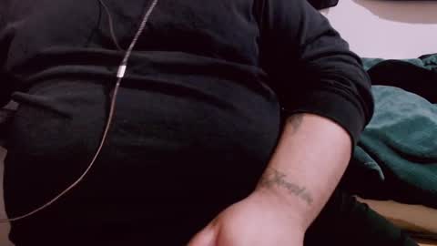 Snapshot of lvcifer_ chatting on February 2, 12:51 am ayoo online show from February 2, 12:51 am