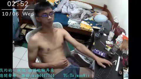 lvoe810930 online show from June 9, 6:51 pm