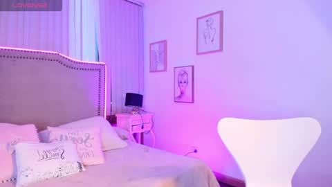 lya_brown online show from July 7, 12:09 pm