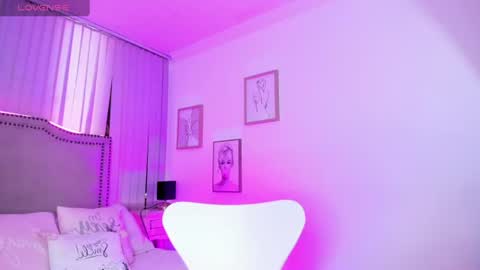 lya_brown online show from July 13, 12:09 pm