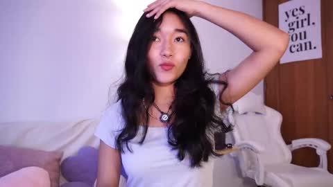 Lyhana Lee online show from November 28, 7:43 pm