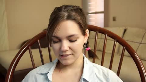 hi im Lyle online show from February 26, 6:30 am