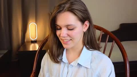 hi im Lyle online show from March 10, 7:33 am