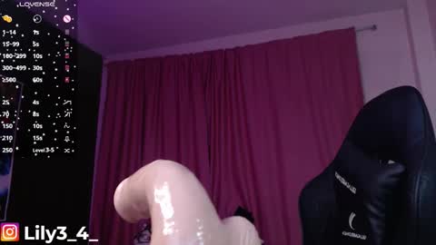 lyli3_4 online show from March 27, 7:36 am