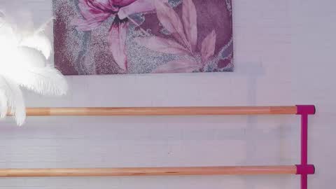 Lyly   online show from March 11, 10:07 am