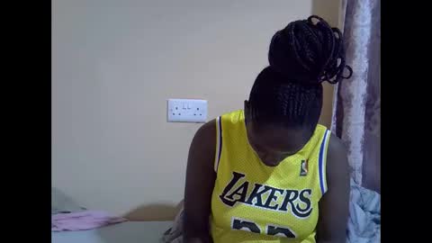 Snapshot of lyn_anna chatting on September 12, 4:25 am lyn_anna online show from September 12, 4:25 am