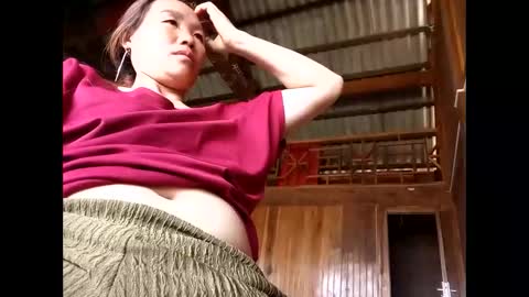 lyn_eva online show from March 26, 3:45 am