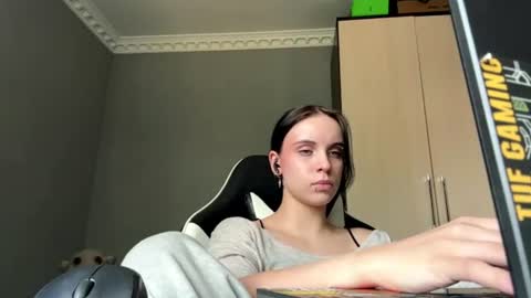 Eva online show from July 25, 9:29 am