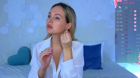 Lana online show from October 27, 3:39 am