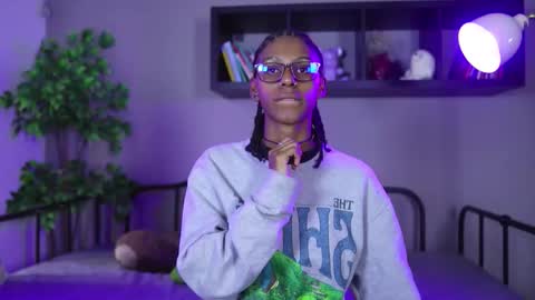 Lynx and Sun  online show from February 23, 8:22 pm