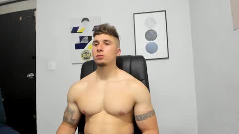 Lyonel online show from December 24, 3:49 am