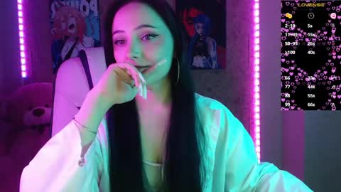 Melissa online show from April 18, 7:07 pm