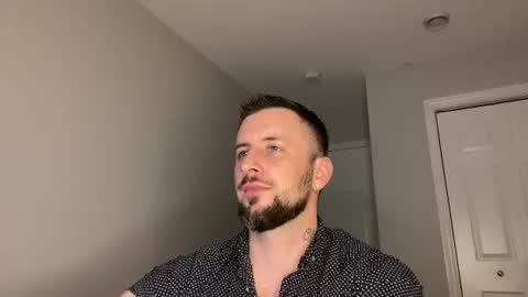 m_stephen online show from June 25, 5:12 am