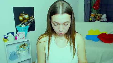 Vikki online show from March 14, 1:26 pm