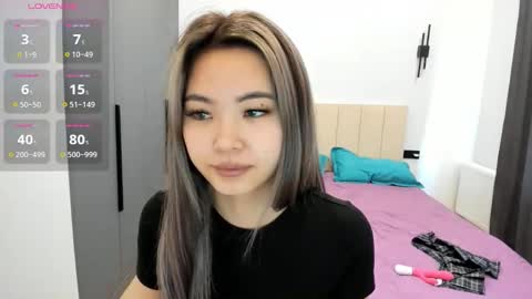 maakimita online show from October 28, 7:53 am