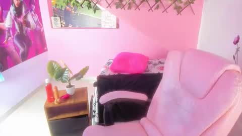 mabelsweet303av online show from October 26, 12:33 am