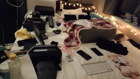 mac1119 online show from January 7, 8:41 am