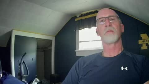 mac8181 online show from June 19, 8:48 pm