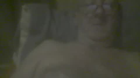 macbewdekan25 online show from May 3, 4:02 pm