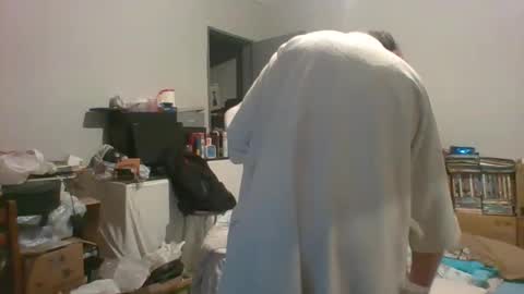 Snapshot of machoalex chatting on October 11, 7:46 am MACHOLIVRE online show from October 11, 7:46 am