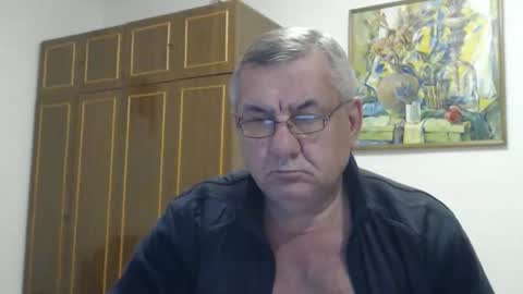 Macho online show from November 27, 9:33 pm