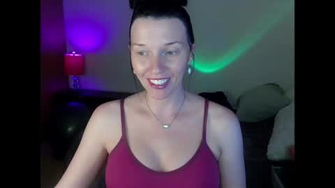 maciimayy online show from August 1, 8:32 pm