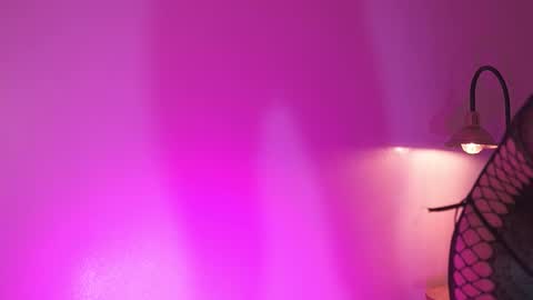 Noah Askew online show from December 3, 7:14 pm