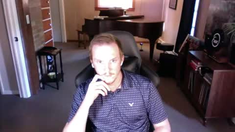 Mac online show from August 4, 10:06 pm