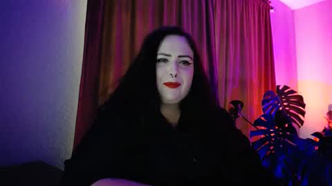 Miss Morticia online show from December 20, 5:40 pm