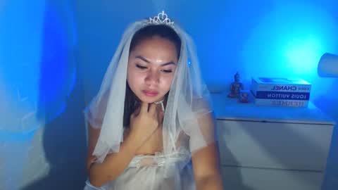 Ivy online show from July 9, 9:13 am