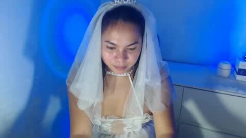 Ivy online show from July 6, 3:03 pm