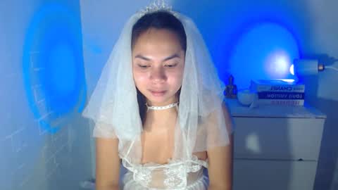 Ivy online show from July 16, 7:00 am