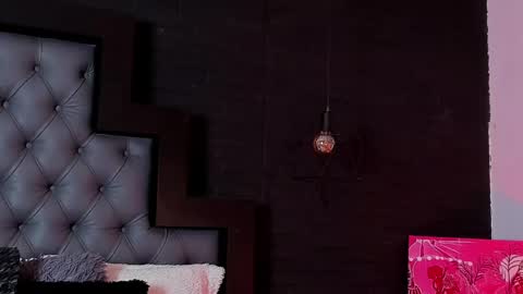  madame lilith  online show from September 29, 11:20 am