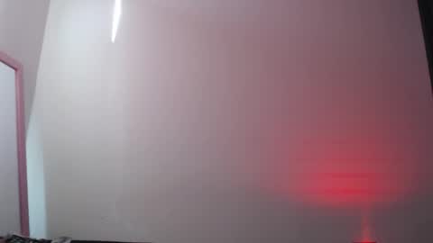 Snapshot of maddy_14 chatting on October 16, 9:35 pm Maddy UwU online show from October 16, 9:35 pm