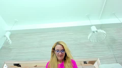 maddy cartter online show from October 3, 12:02 pm